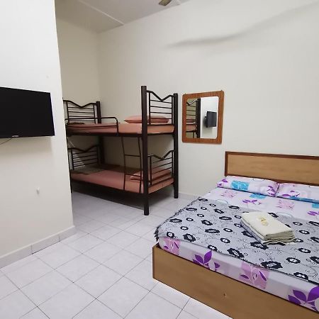 Nipahmas Chalet Pekan Pangkor Екстер'єр фото