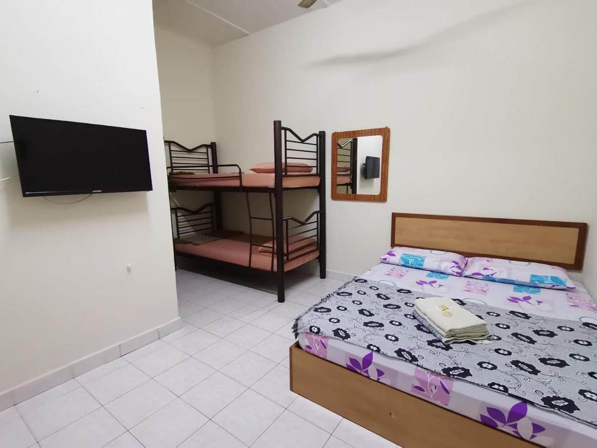 Nipahmas Chalet Pekan Pangkor Екстер'єр фото